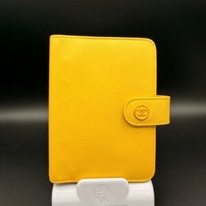 CHANEL Caviar Leather Agenda / Planner – Yellow